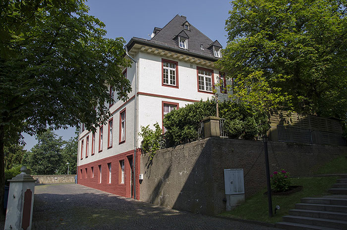 Featured image of post Büro mieten in Wetzlar – Flexible & moderne Büroflächen im Gewerbepark Spilburg
