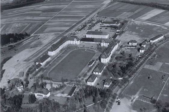 Historische Aufnahme der Spilburg Wetzlar im Jahr 1950